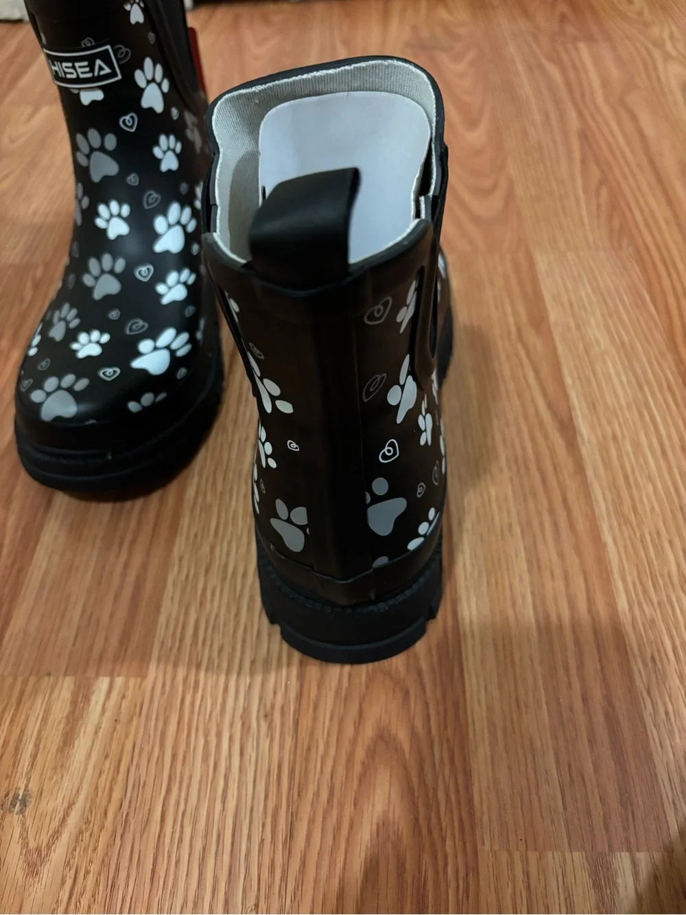 HISEA Women's Waterproof Rubber Chelsea Rain Boots in a playful paw print patter